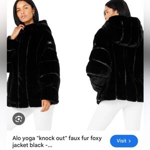Alo Yoga Knock Out Faux Fur Jacket In Black size Small